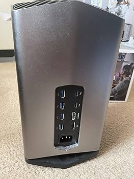 Amazon | Blackmagic eGPU Pro - Radeon RX Vega 56グラフィックス