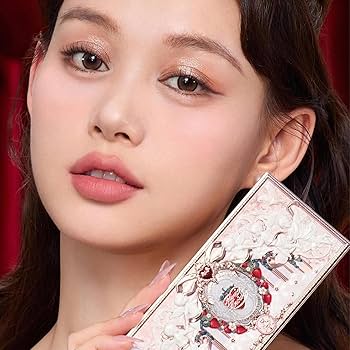 Amazon.com : Flower Knows Strawberry Cupid Makeup Palette,Neutral