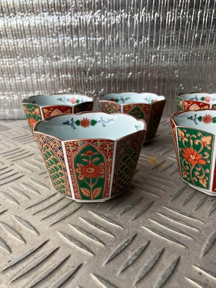 Amazon.co.jp: 有田焼小鉢10個セット 超お買得品 : ホーム＆キッチン