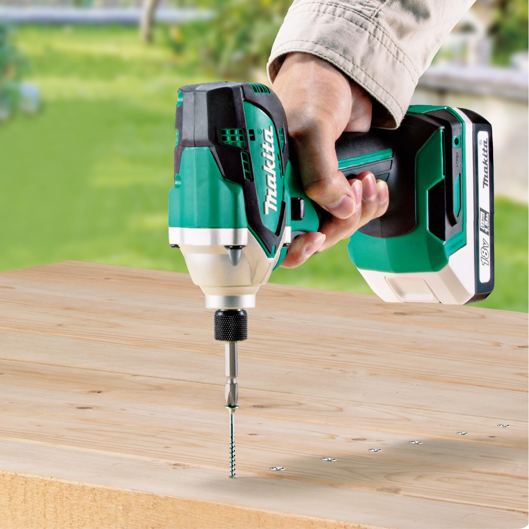 Amazon | マキタ(Makita) 充電式インパクトドライバ 18V2Ah バッテリ2