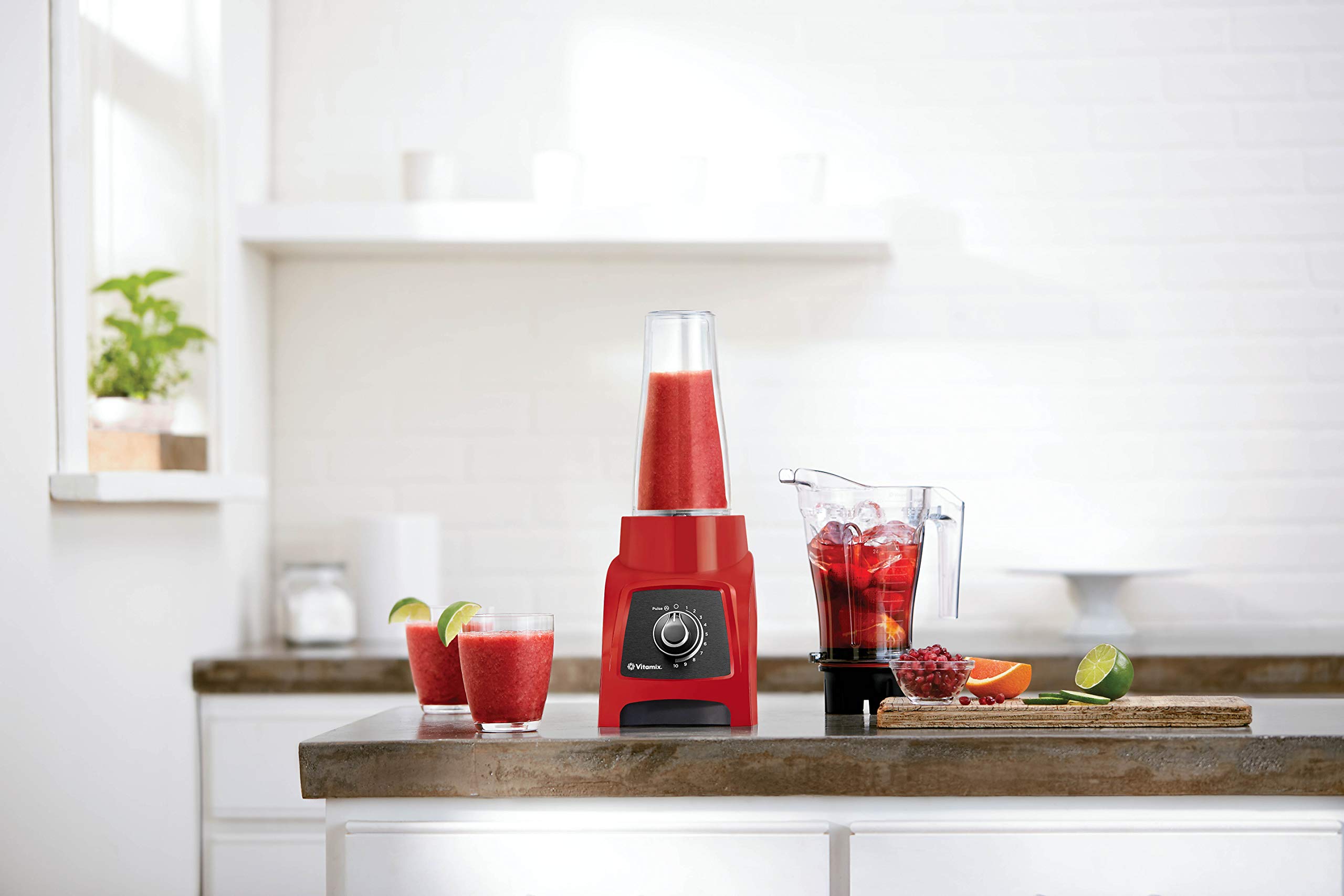 Amazon | 正規品 vitamix S30 ミキサー [ レッド ] To Go カップ1個