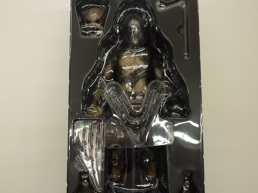 Amazon.co.jp: ムービー・マスターピース プレデターズ 1/6スケール