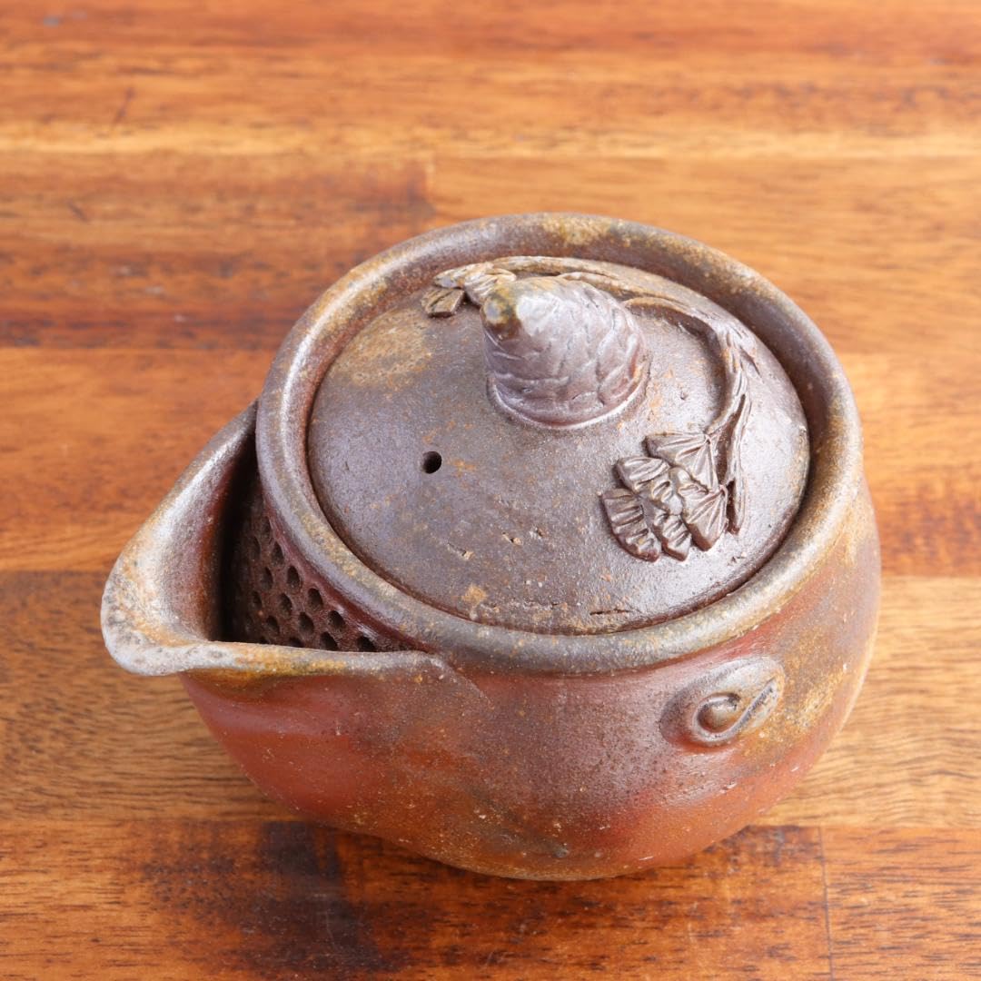 備前焼 手びねり宝瓶 松かさ摘み胡麻 備前焼 手びねり宝瓶 松かさ摘み