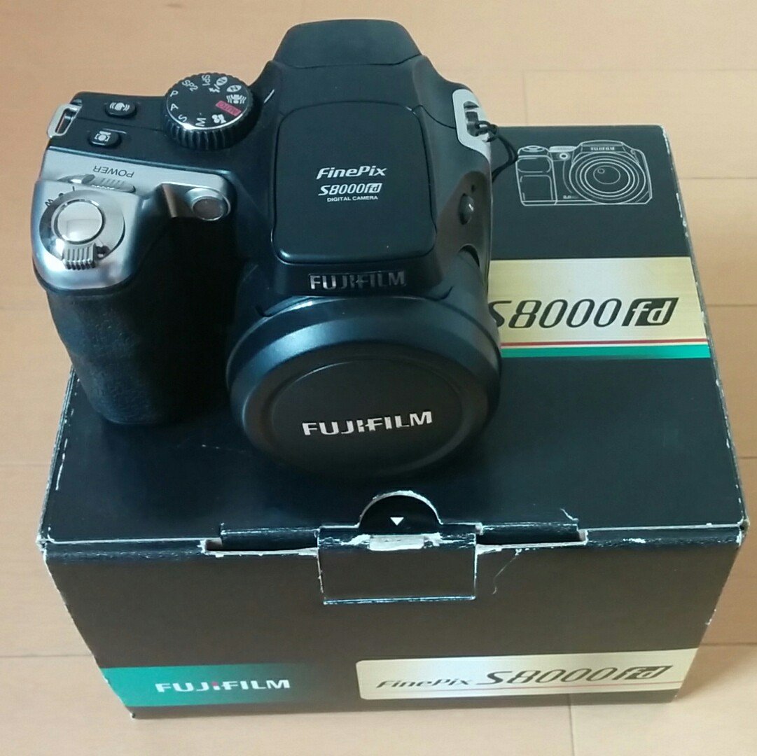Amazon | FUJIFILM デジタルカメラ FinePix(ファインピックス) S8000fd