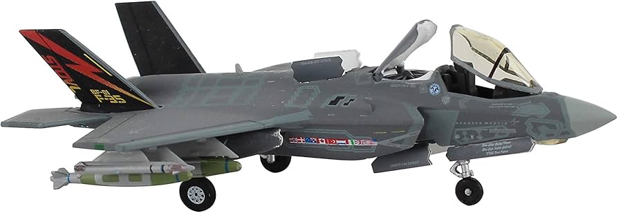 Amazon | ホーガン 1/200 F-35B アメリカ海兵隊 BF-01 オープンドア