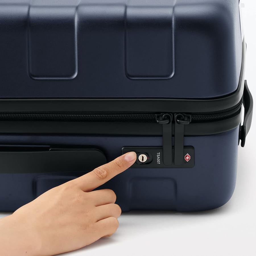 Amazon | 無印良品 キャリーケース(36L) バーを自由に調節できる