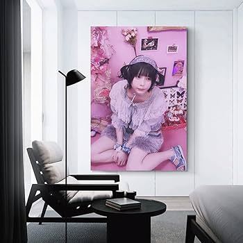 Amazon｜あのちゃん写真ビキニ壁飾りポスター キャンバス 芸術