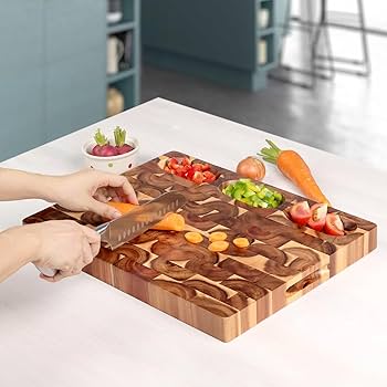 Amazon | Acacia エンドグレインカッティングボード (17x13x1.5インチ