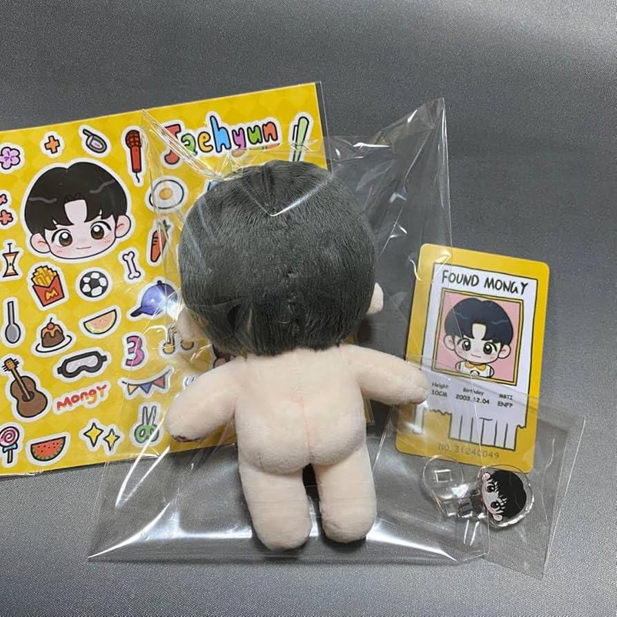 Amazon.co.jp: ボイネク ジェヒョン ぬいぐるみ 10cm マスター : おもちゃ