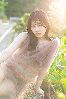 Amazon.co.jp: 齊藤なぎさ1st写真集『なぎさ』【ポストカード付き