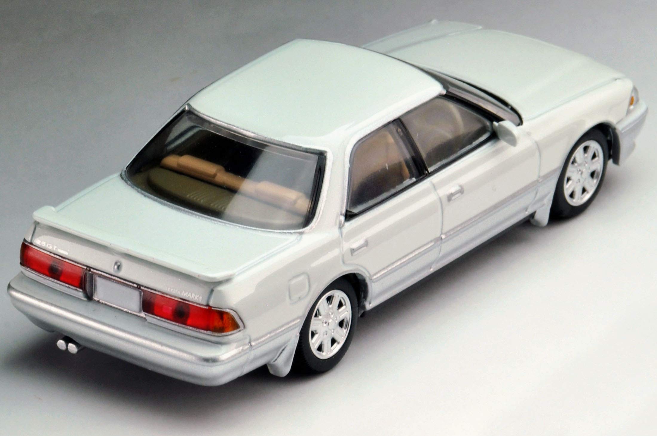 Amazon | トミカリミテッドヴィンテージ ネオ 1/64 TLV-N178b トヨタ