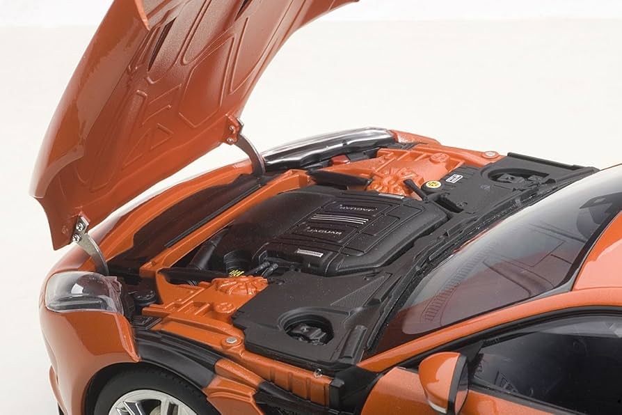 AUTOart – 73653 – Jaguar F-Type R – 2015 – Maßstab 1:18 – Orange