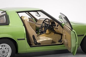 Mazda RX-7 (SA) Savanna 1:18 Autoart Mach Green : Amazon.com.au
