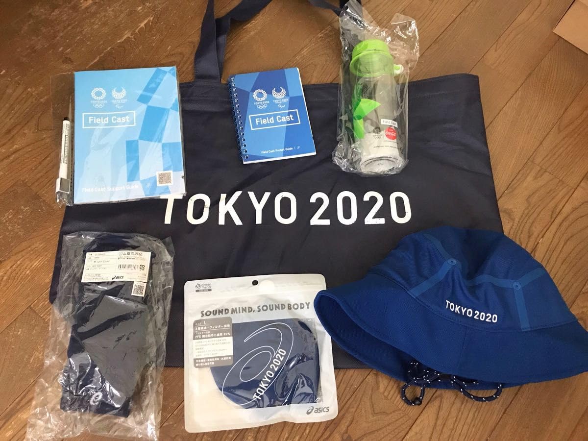 Amazon.co.jp: 東京オリンピック ボランティア ユニフォーム セット