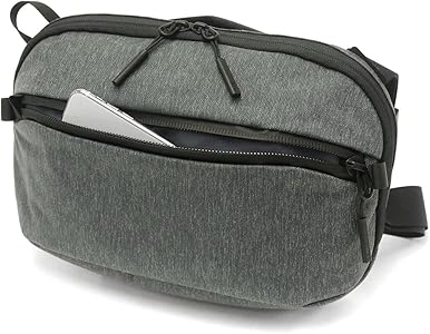 Amazon.co.jp: [エアー] Travel Collection Day Sling 3 Max ボディ