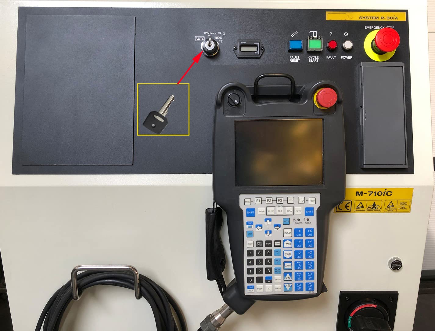 Amazon.co.jp: PGFUN 2個 ブラック 産業用ロボット制御キャビネット