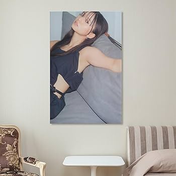 Amazon.co.jp: 齋藤飛鳥 水着 セクシー ポスター (21) キャンバス 芸術