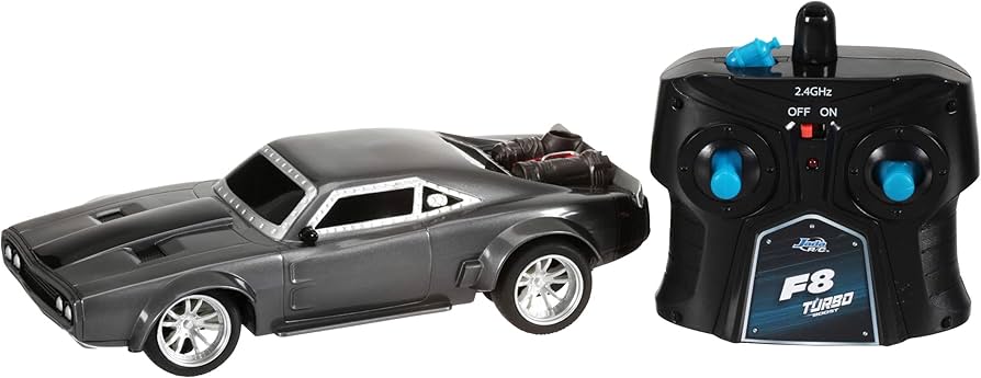 Amazon.co.jp: Jada Toys 1/24 Fast & Furious 8 7.5