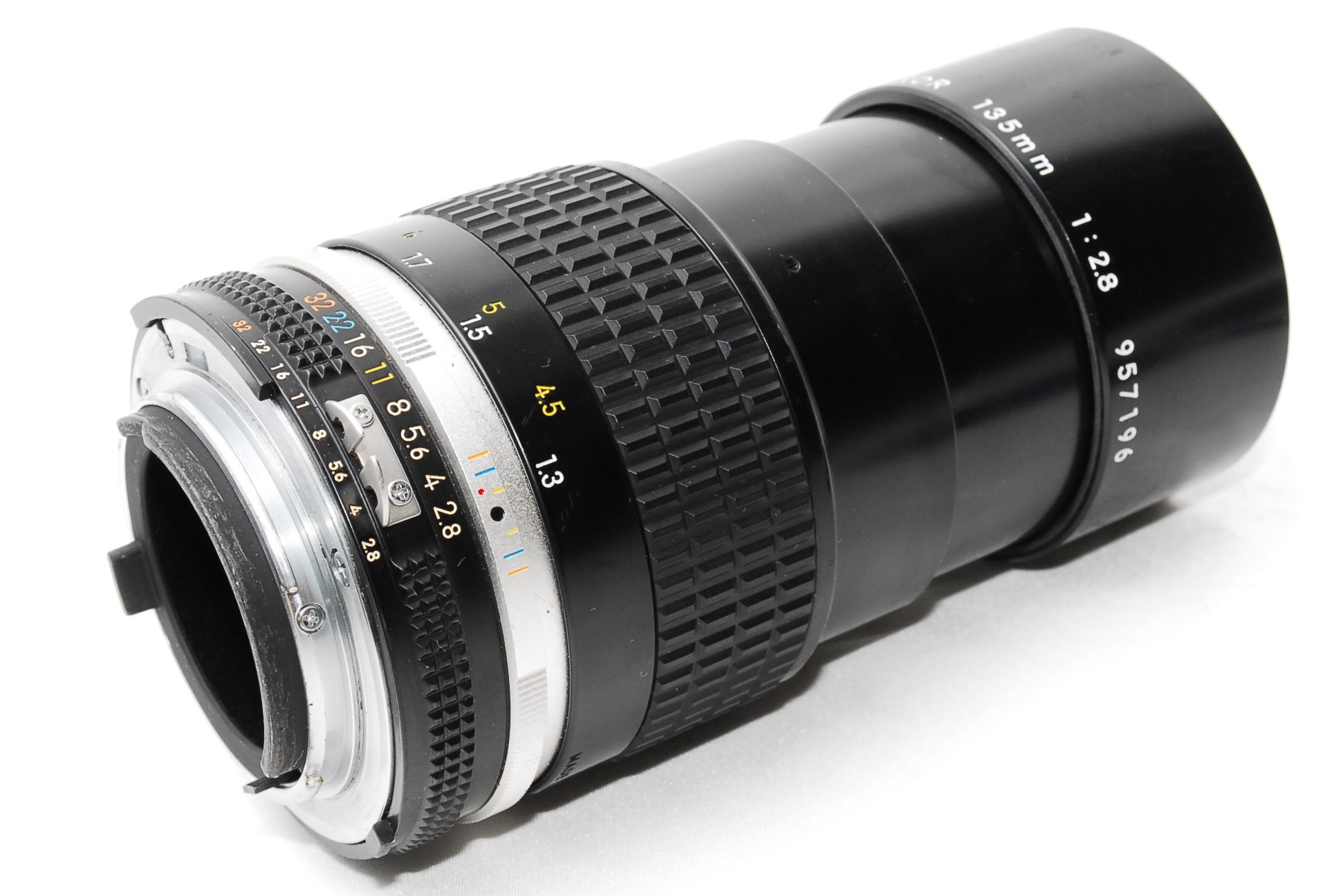 Amazon | Nikon ニコン Ai-S NIKKOR 135mm F2.8 | カメラ用交換レンズ 通販