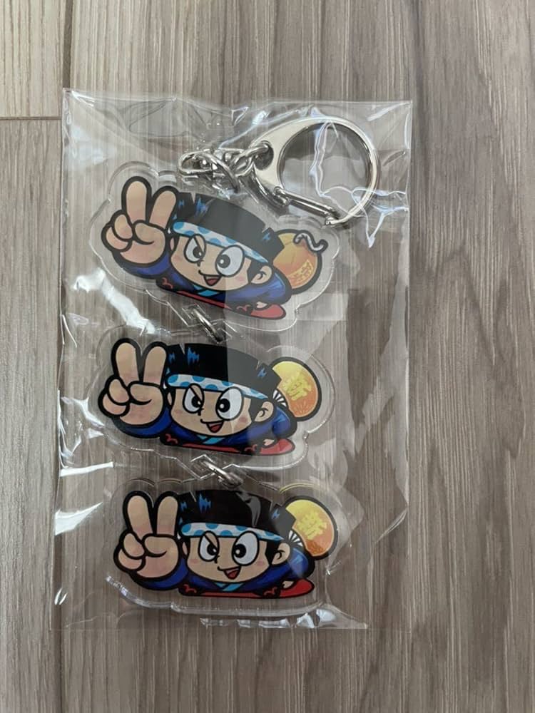 Amazon.co.jp: パチスロ ハナビ 3連ドンちゃん アクリルキーホルダー
