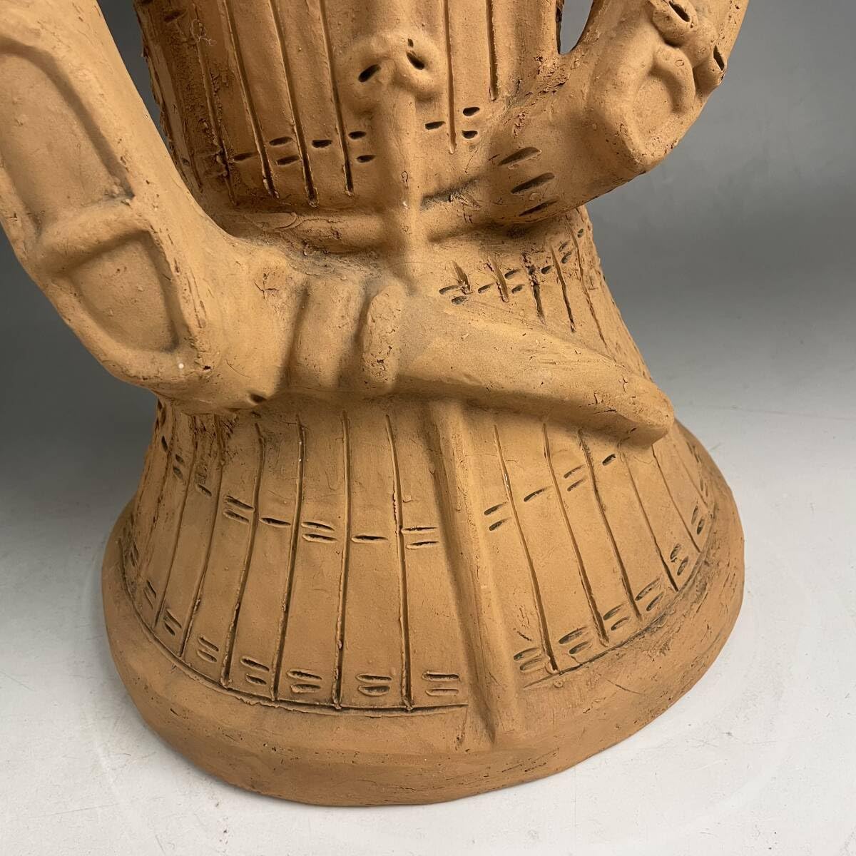 Amazon | ut2825現状保管品埴輪はにわ兵士土器置物骨董人形美術品芸術