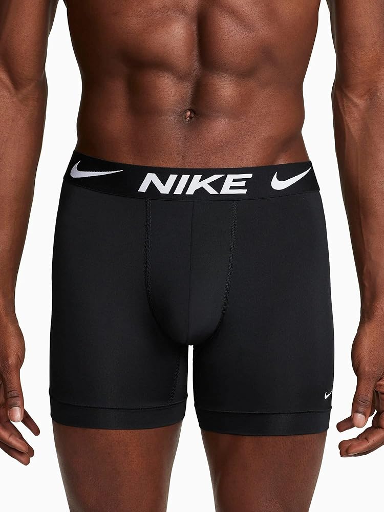 Nike Men`s Dri-FIT Essential Micro Boxer Briefs 3 Pack (B(KE1157