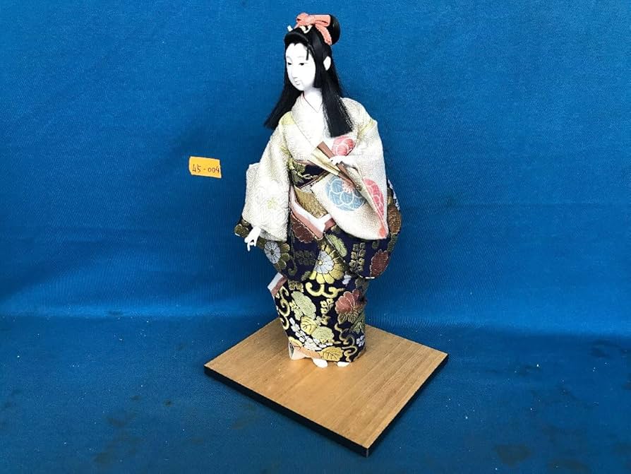 Amazon | 日本人形 詳細不明 着物美人 骨董品 古美術品 伝統工芸品