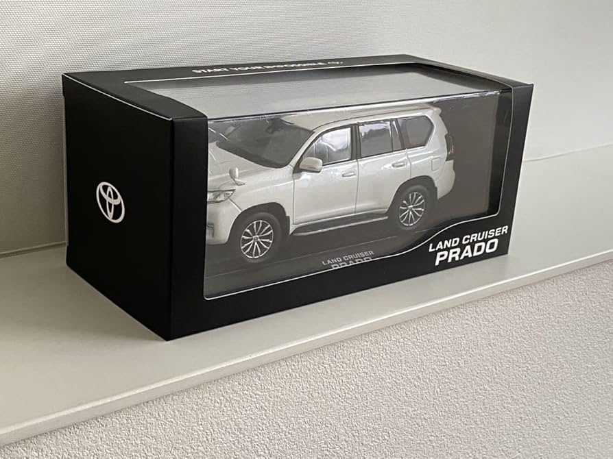 Amazon.co.jp: ランドクルーザー プラド ミニカー 1/30 カラーサンプル