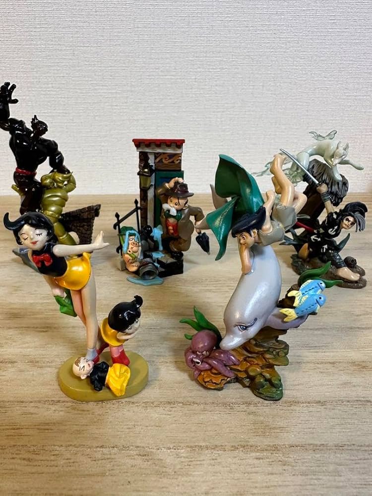 Amazon.co.jp: 手塚治虫 フィギュア 全5種類セット メルモちゃん