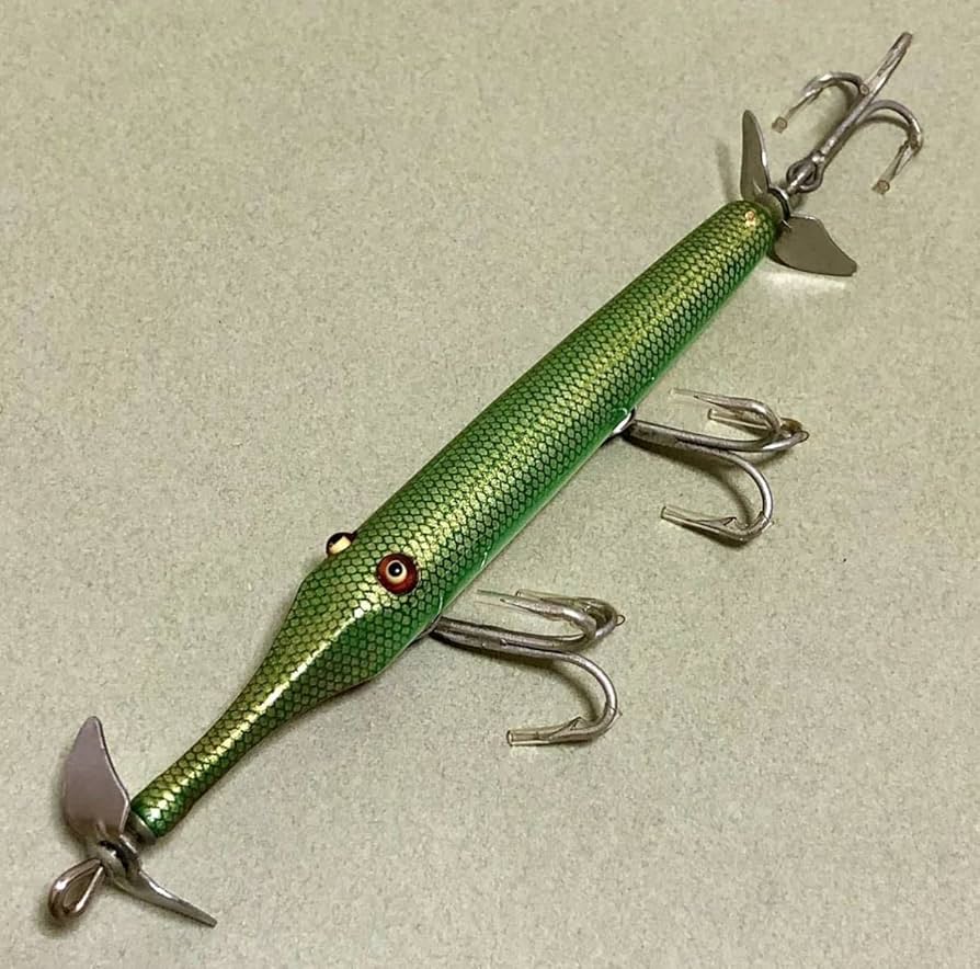 Amazon.co.jp: オールドルアー 1930年代 Creek Chub 超 ガーミノー