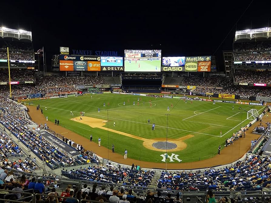 Amazon | 3D三次元パズルヤンキースタジアムモデル、教育玩具としての