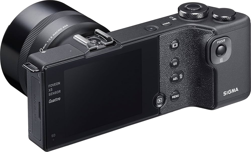 Amazon | SIGMA デジタルカメラ dp3Quattro FoveonX3 931179