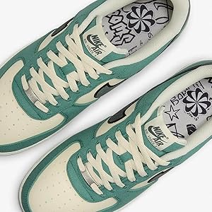 Amazon | [ナイキ] エア フォース 1 '07 LV8 AIR FORCE 1 '07 LV8 表示