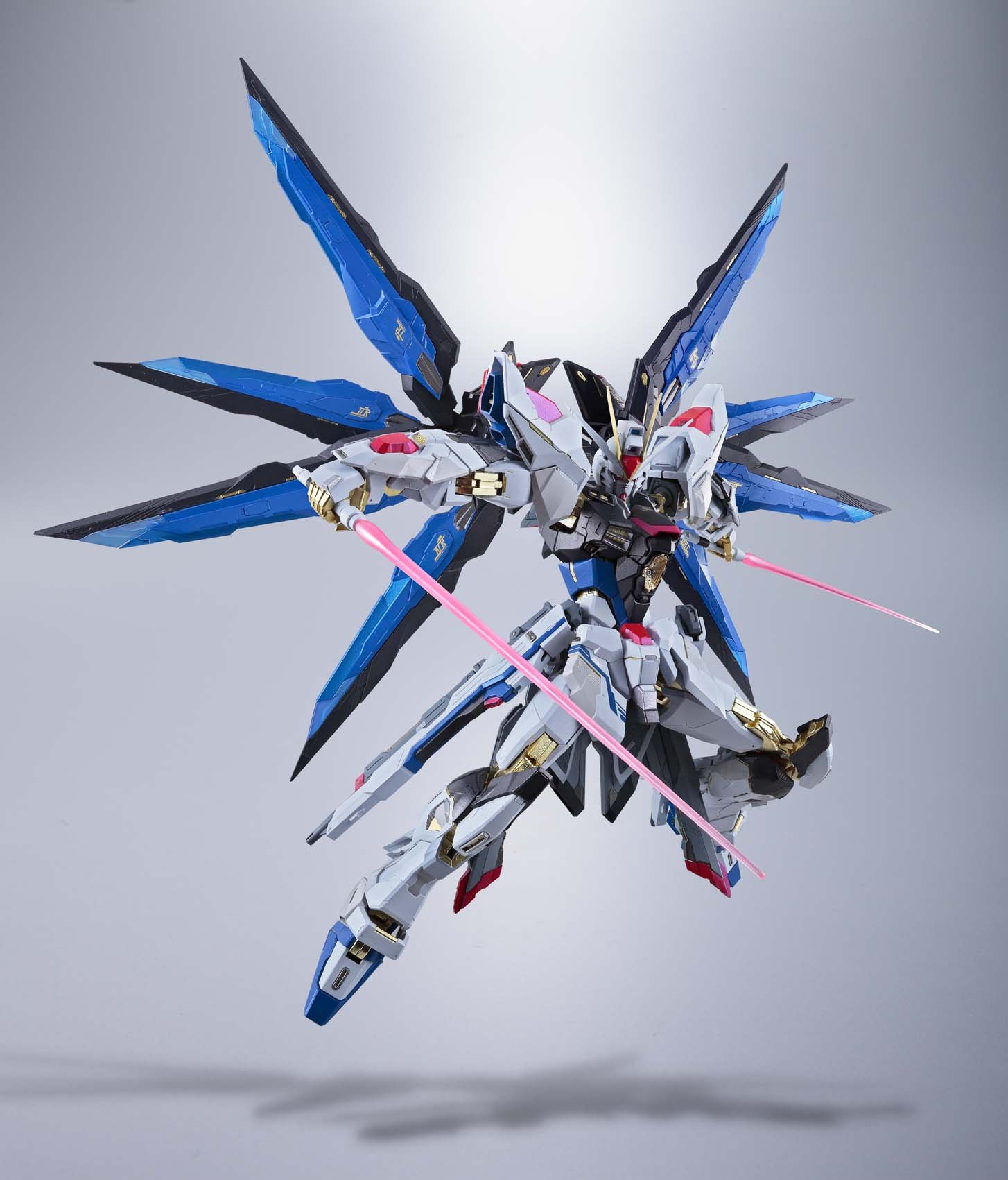 Amazon | TAMASHII NATIONS METAL BUILD ストライクフリーダムガンダム
