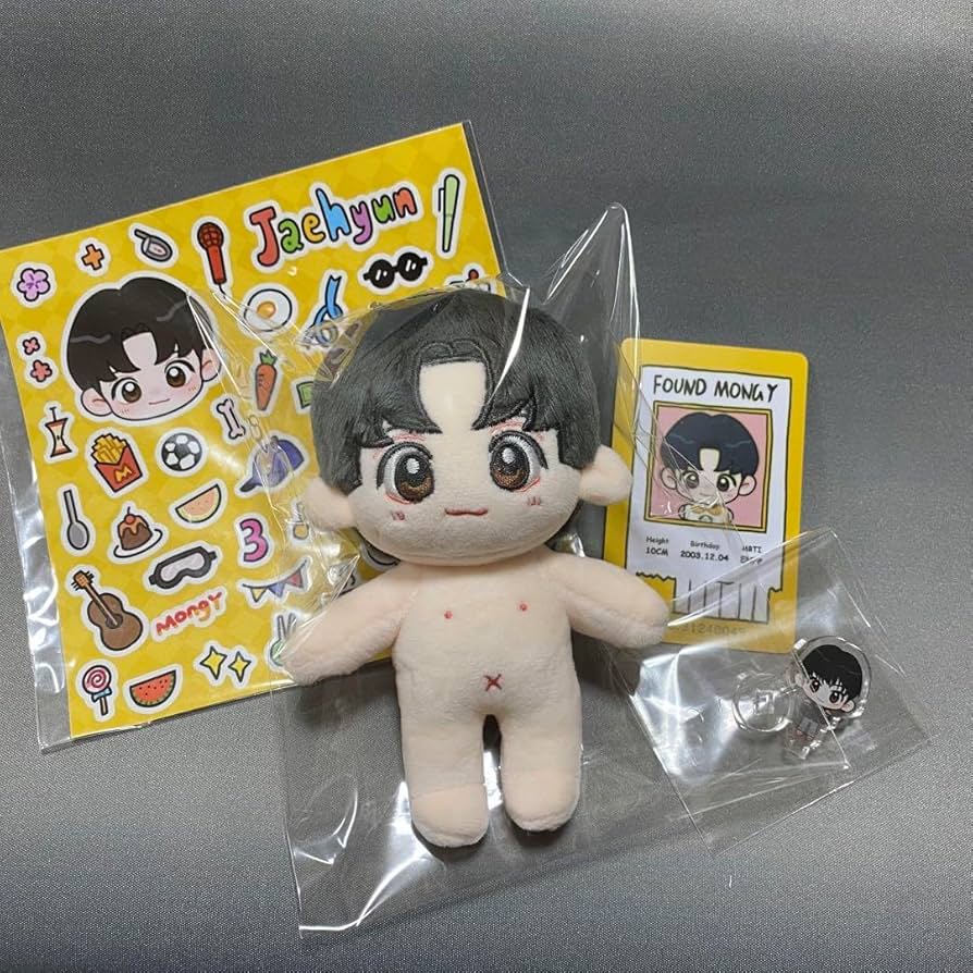 Amazon.co.jp: ボイネク ジェヒョン ぬいぐるみ 10cm マスター : おもちゃ