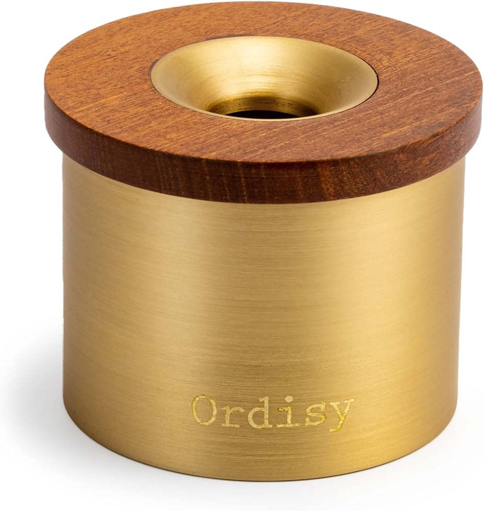 Amazon.co.jp: Ordisy 灰皿 蓋付き 高級 真鍮 銅製 卓上 車 車用 ふた