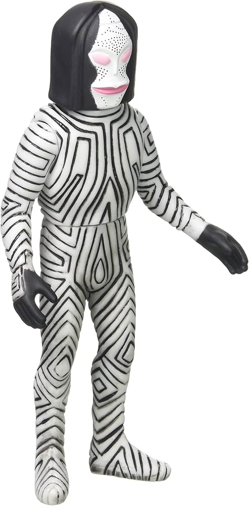 Amazon.co.jp: BANDAI(バンダイ) ウルトラ怪獣シリーズ 83 ダダ : おもちゃ