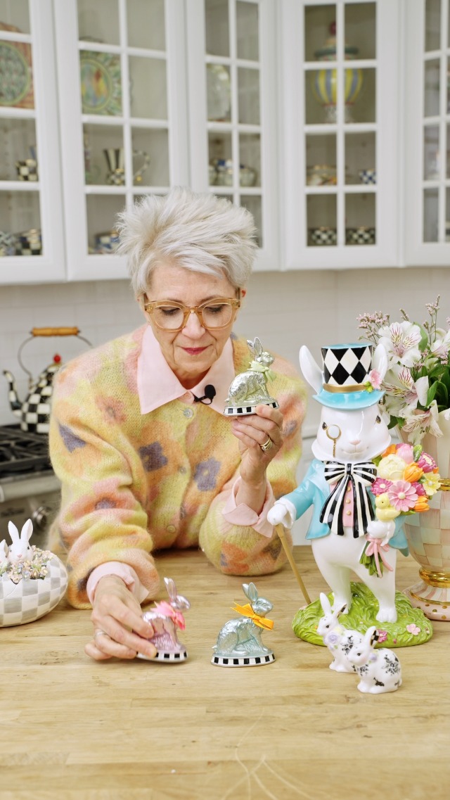 Amazon.com: MACKENZIE-CHILDS Bunny Salt and Pepper Shaker Set