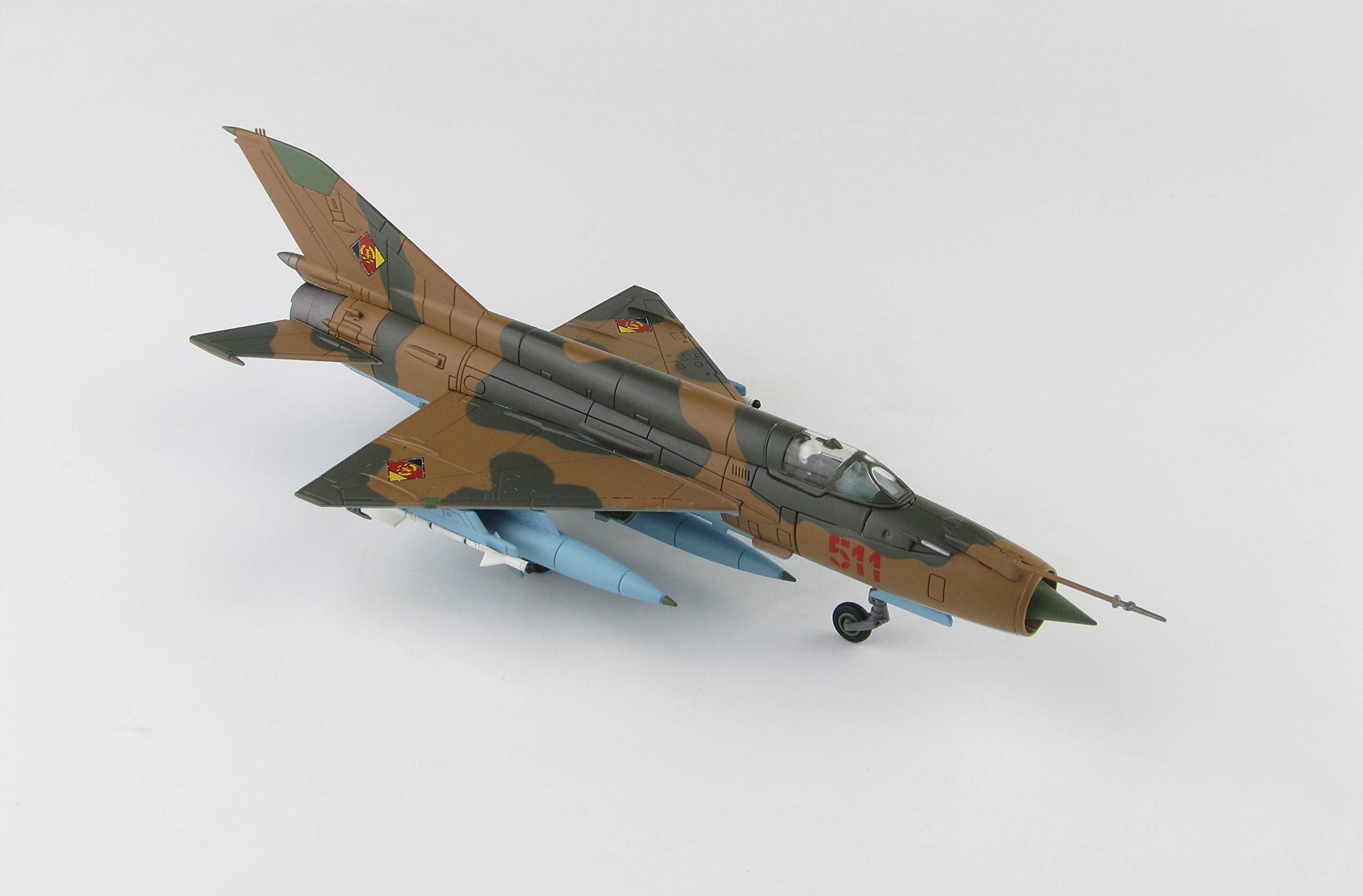 Amazon.co.jp: ホビーマスター MIG-21MF フィッシュベッド 551 23+16