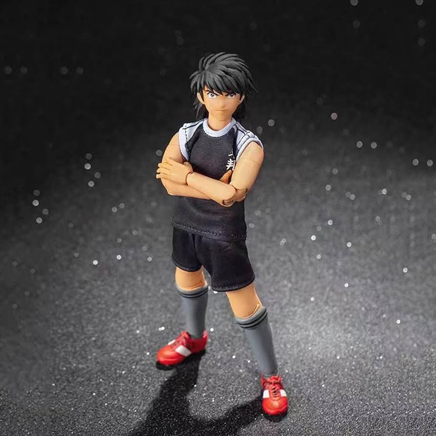 Amazon.co.jp: キャプテン翼日向小次郎アクションフィギュア15CM環境に