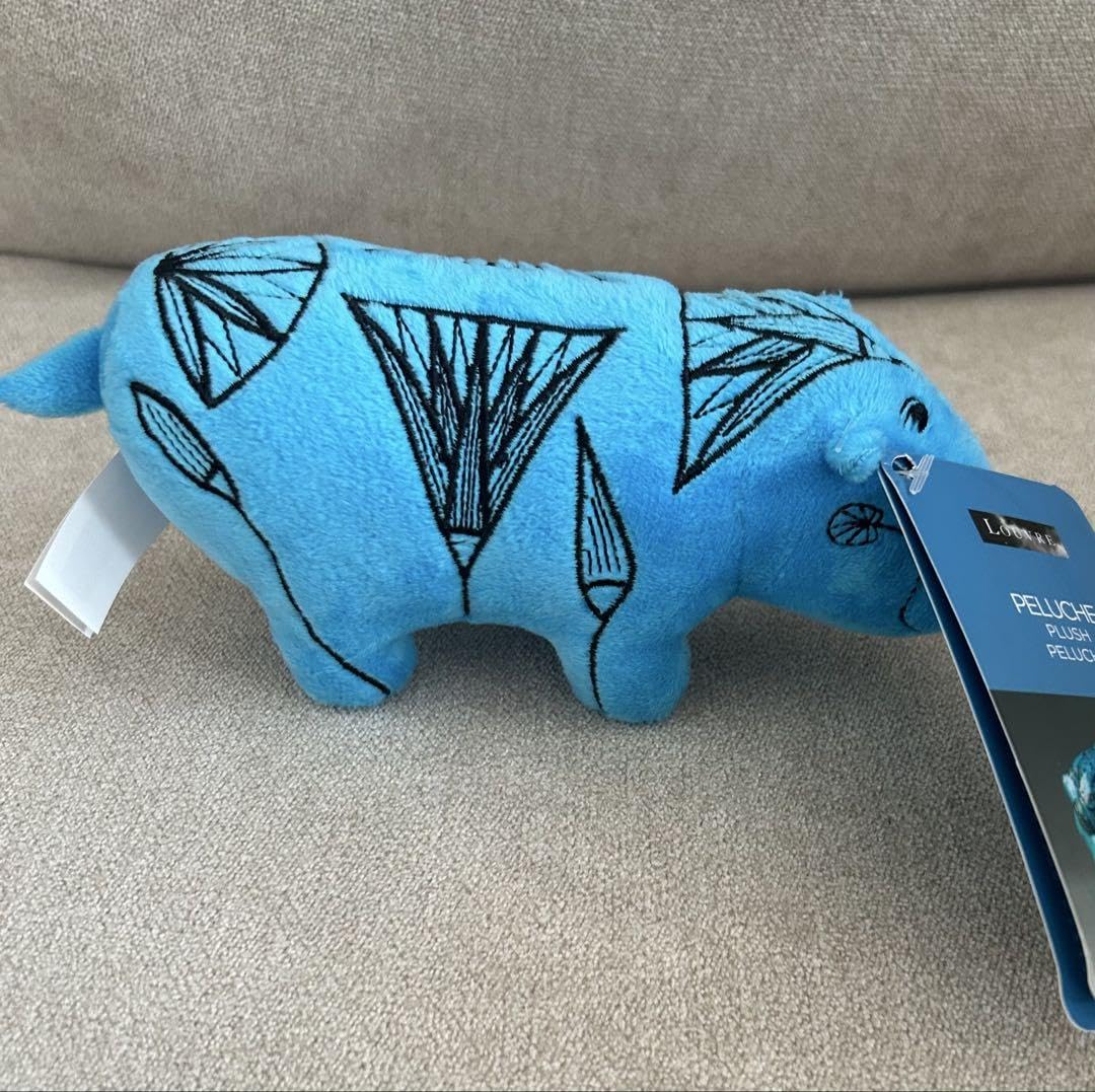 Amazon.co.jp: ルーブル美術館 青いカバ ぬいぐるみ(小サイズ) : おもちゃ