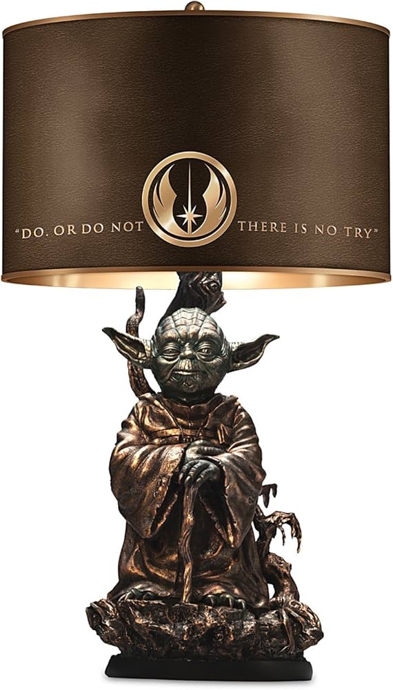 The Bradford Exchange Star Wars Jedi Master Yoda Desk Lamp with