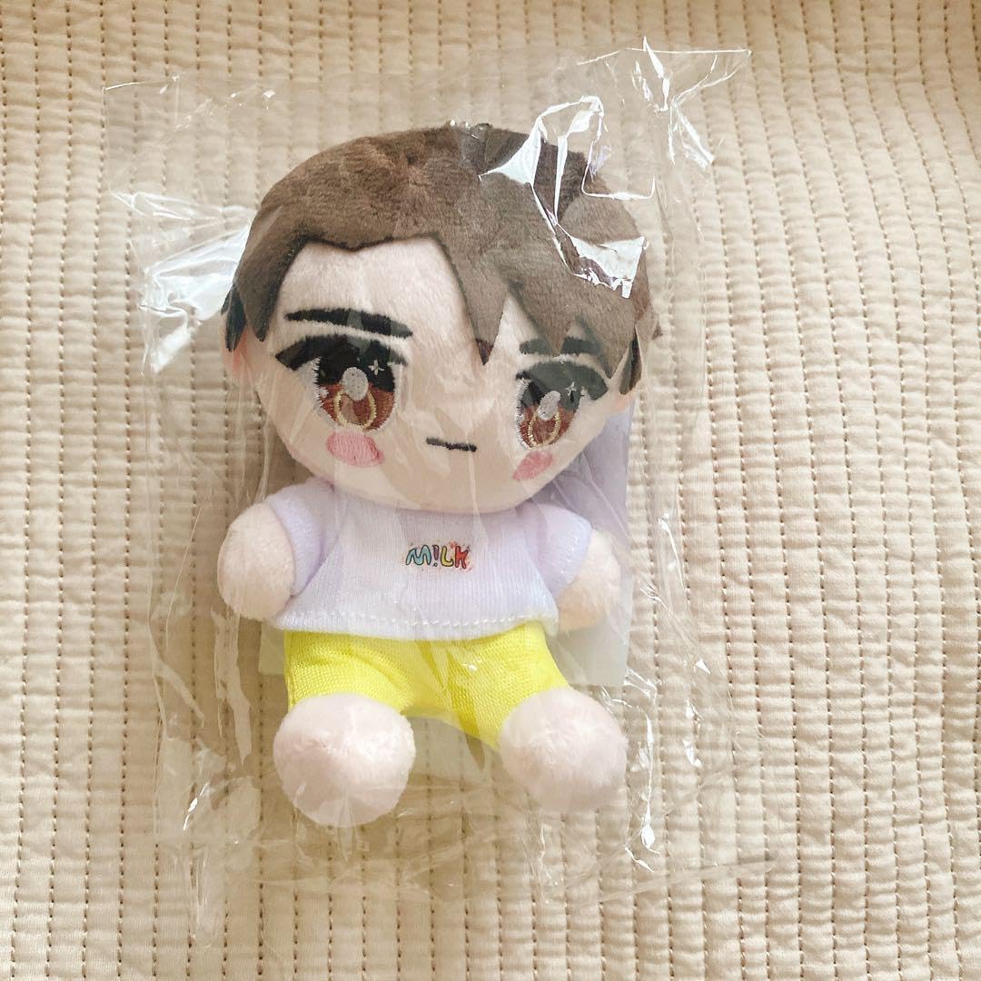 Amazon.co.jp: M!LK 仁人 ぬいぐるみ ハハハッピー : おもちゃ