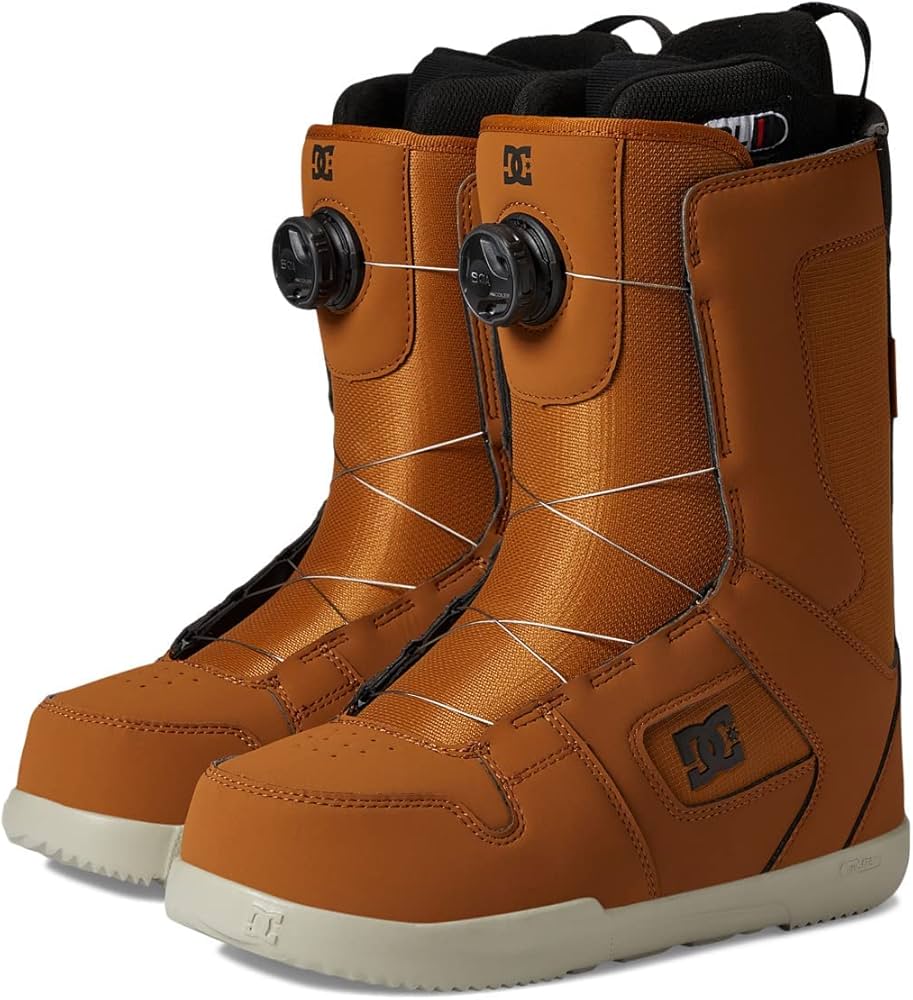 Amazon.com : DC Phase BOA Snowboard Boots Wheat/Black 12 D (M