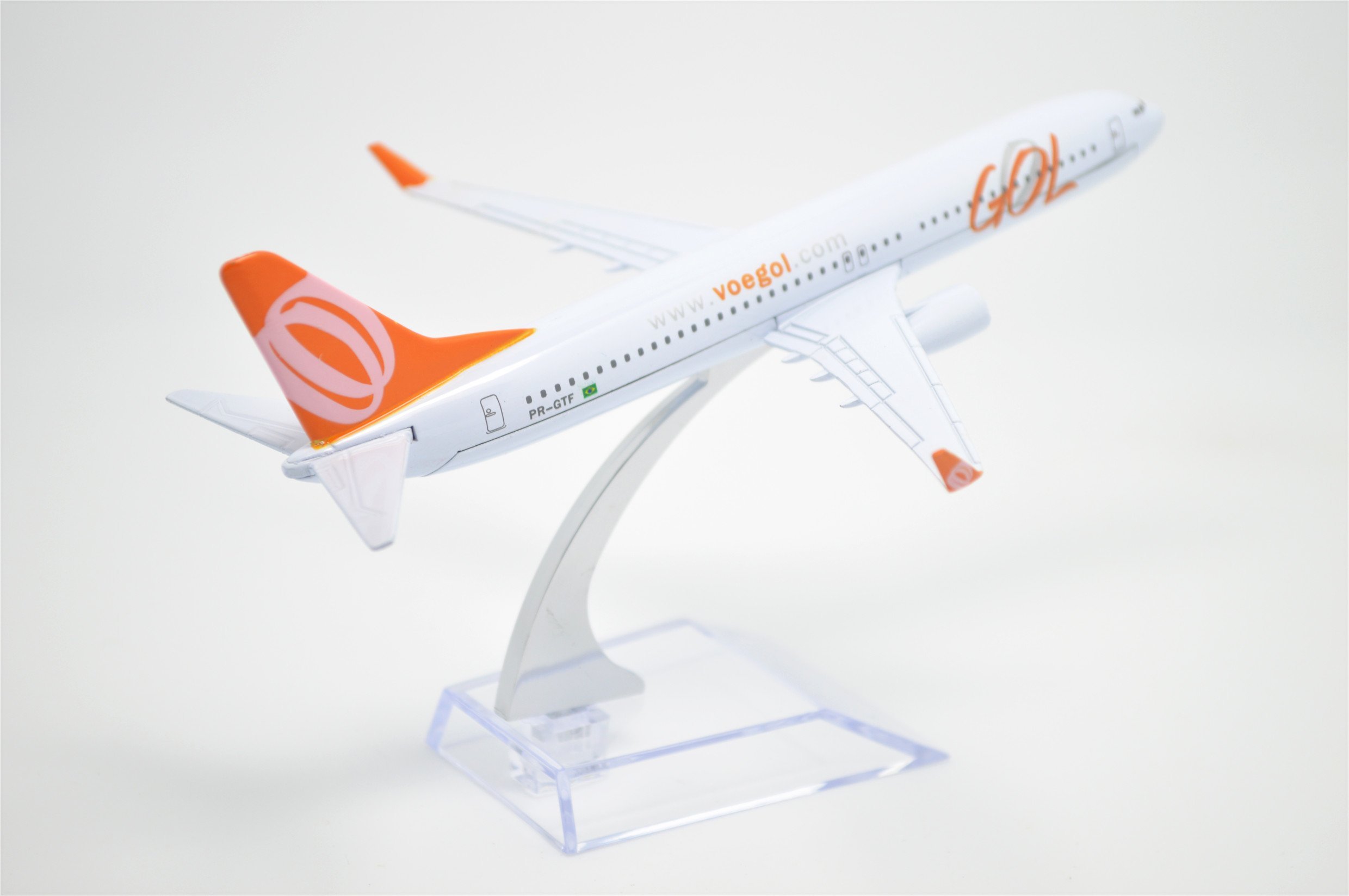 Amazon | TANG DYNASTY 1/400 16cm ゴル航空 GOL Airlines B737 合金