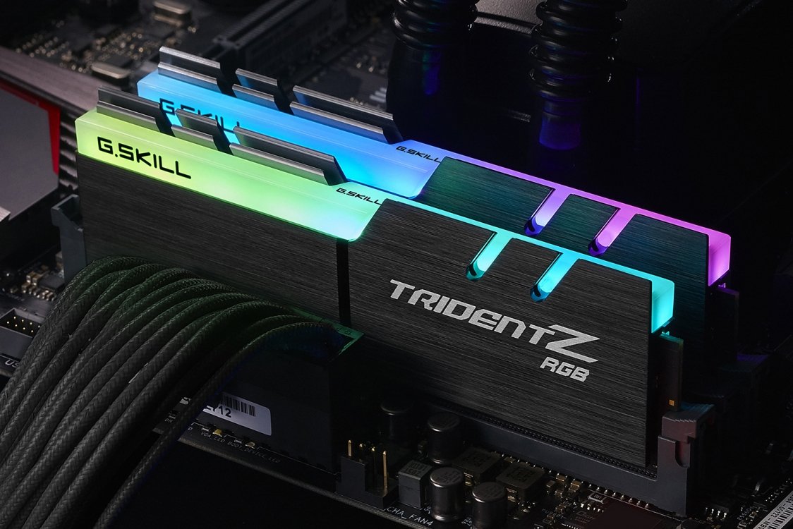 Amazon | G.skill DDR4 Trident Z RGB F4-4133C19D-16GTZR (DDR4-4133