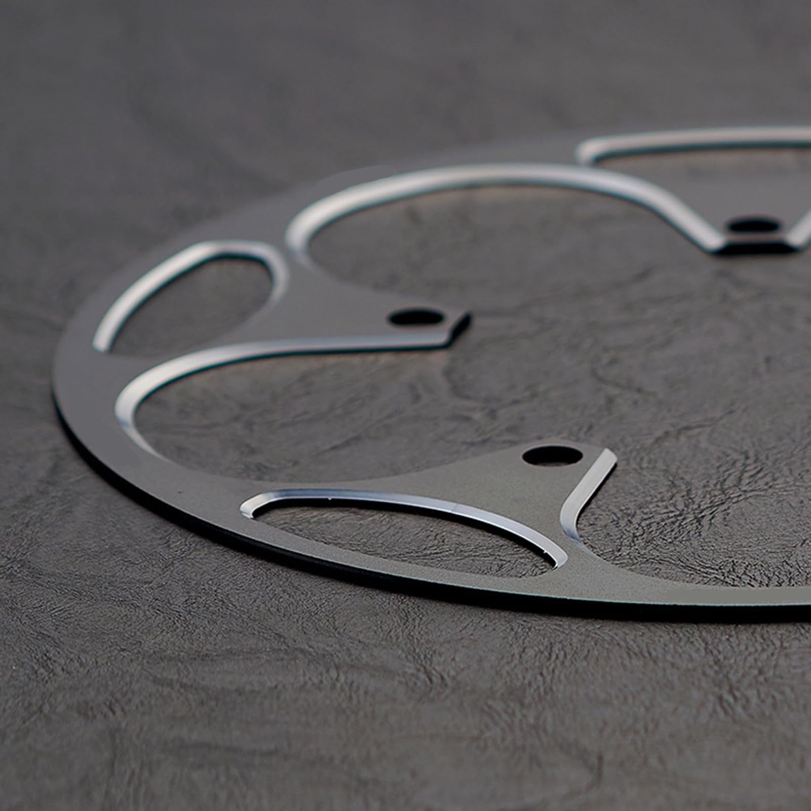 Amazon.co.jp: 130 bcd 自転車チェーンプロテクター 56t-60t ホイール