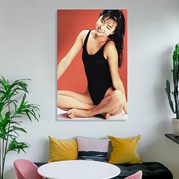 Amazon.co.jp: 山口智子水着セクシー写真ポスター壁飾り キャンバス