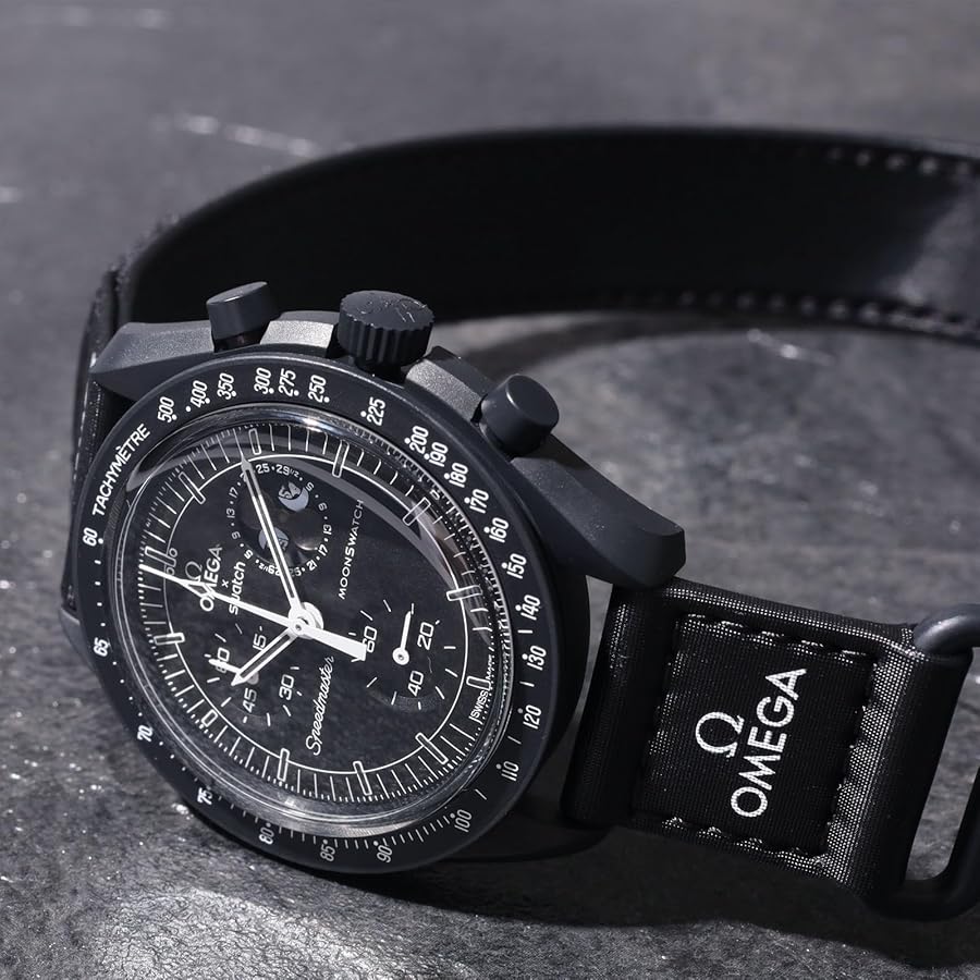 Amazon.co.jp: OMEGA x SWATCH Snoopy Moon Watch Christmas Gift