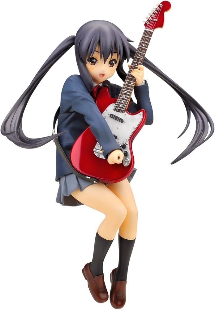 Amazon.co.jp: けいおん! 1/8 中野 梓 (1/8 PVC塗装済み完成品) : ホビー